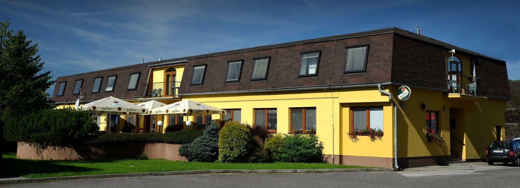 Penzion Agrothermal Bešeňová Dış mekan fotoğraf